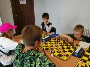 67878364 2427600353945906 8901289651893960704 N