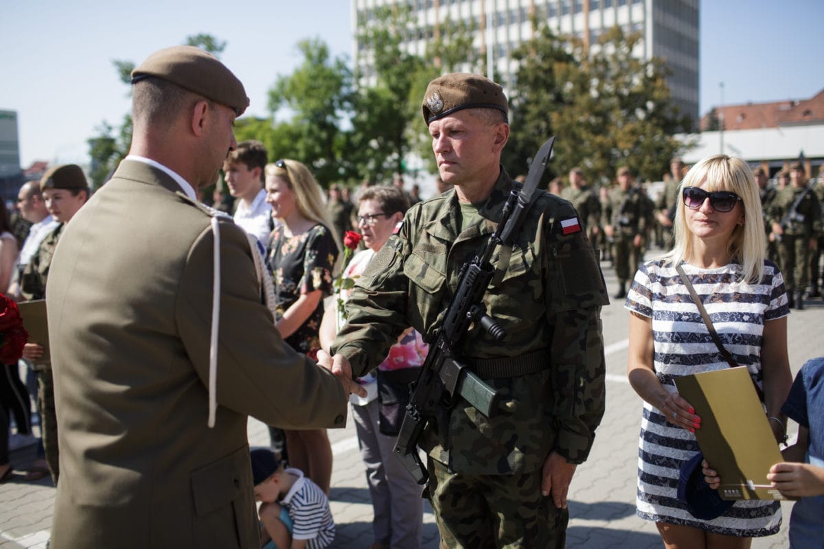 010919Glo077 E1567402948910