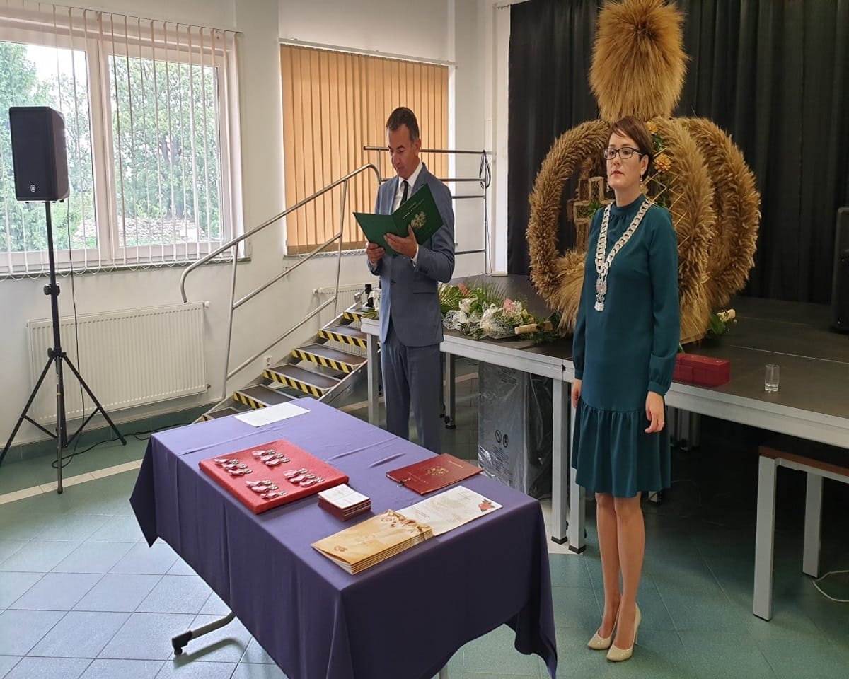 2D167B8B1Bccd76A2A03Bf77Ee3E5F3B