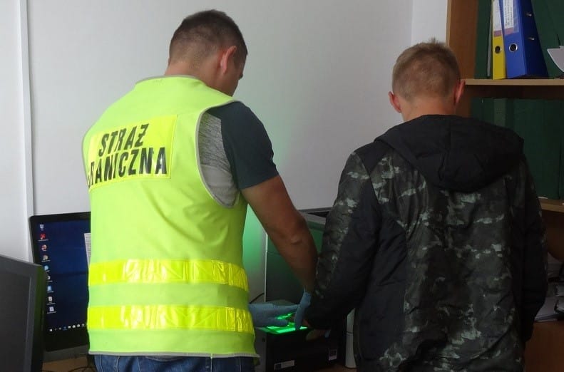 PRACODAWCY Z POWIATU OSTRÓDZKIEGO ZATRUDNIALI "NA CZARNO" OBCOKRAJOWCÓW 13 a11