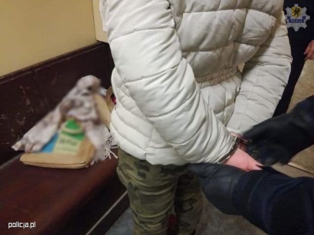 PŁACZ KUBUSIA PRZESZKADZAŁ KOCHANKOM, TO GO UŚPILI. CHŁOPCZYK ZMARŁ 13 1 300122