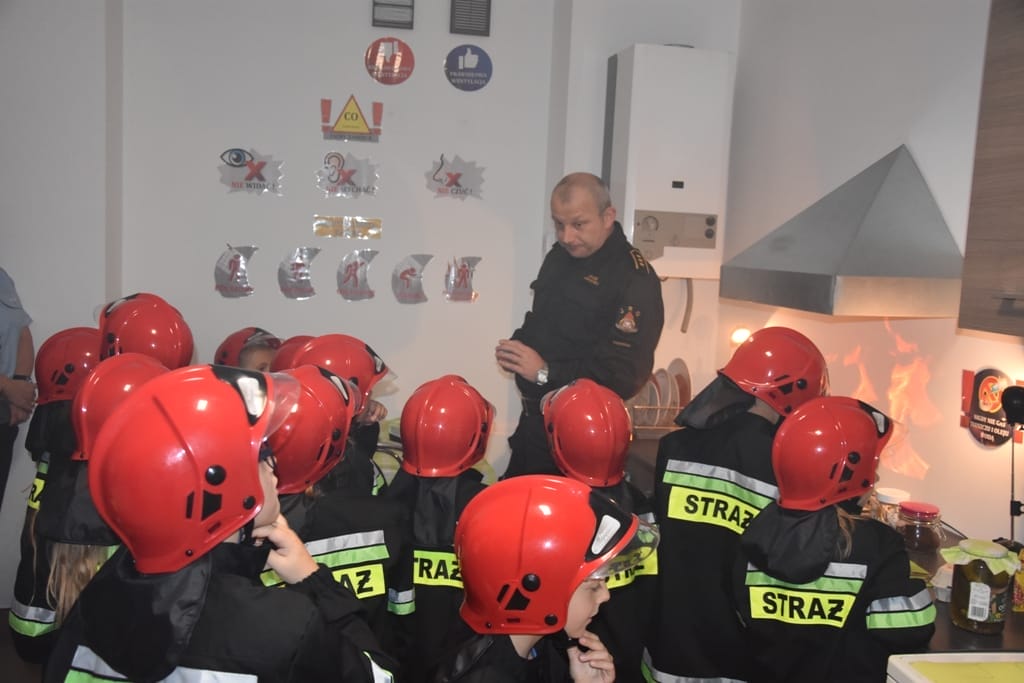 OSTRÓDZCY STRAŻACY EDUKUJĄ NAJMŁODSZYCH 7 Dsc 0027