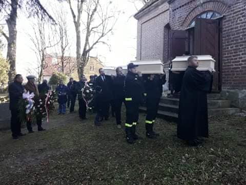 79308901 1429949557166935 7211410575731982336 N