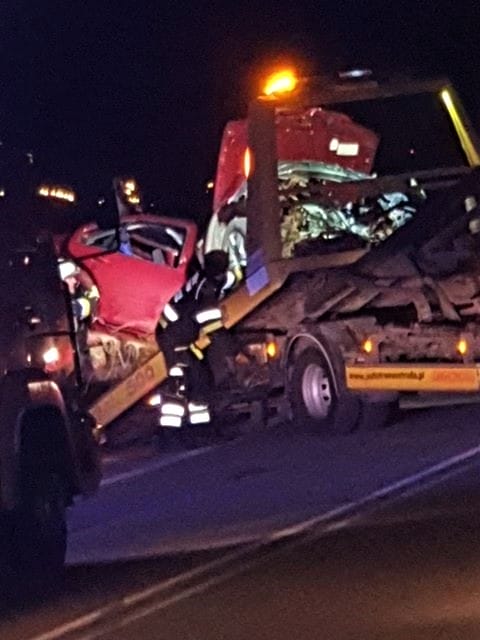 SAMOCHÓD UDERZYŁ W DRZEWO NA STAREJ SIÓDEMCE W GMINIE MIŁOMŁYN 4 80412267 2907876772578777 8861664094642503680 N