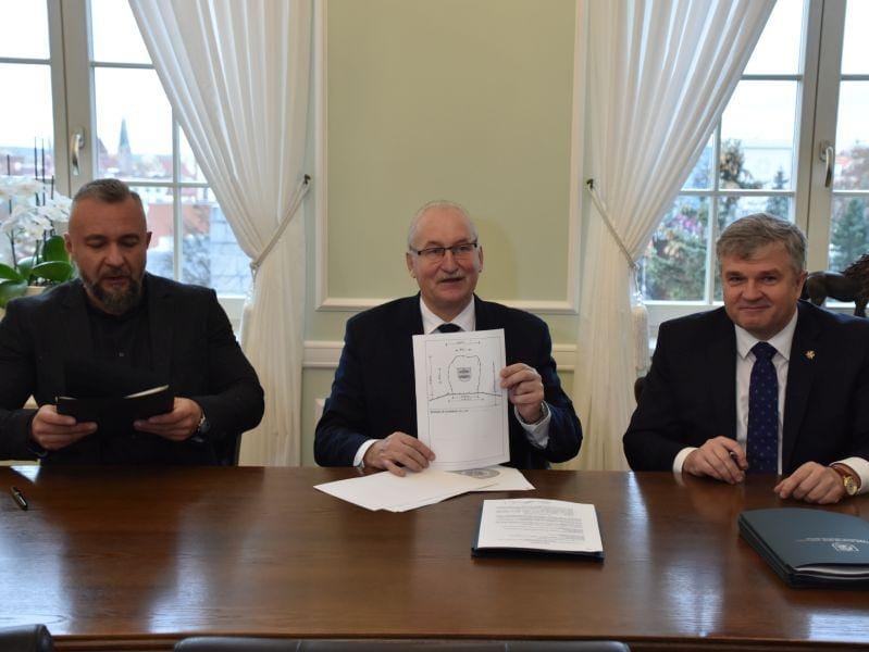 NA POLACH GRUNWALDU STANIE PAMIĄTKOWY POMNIK 13 indeks