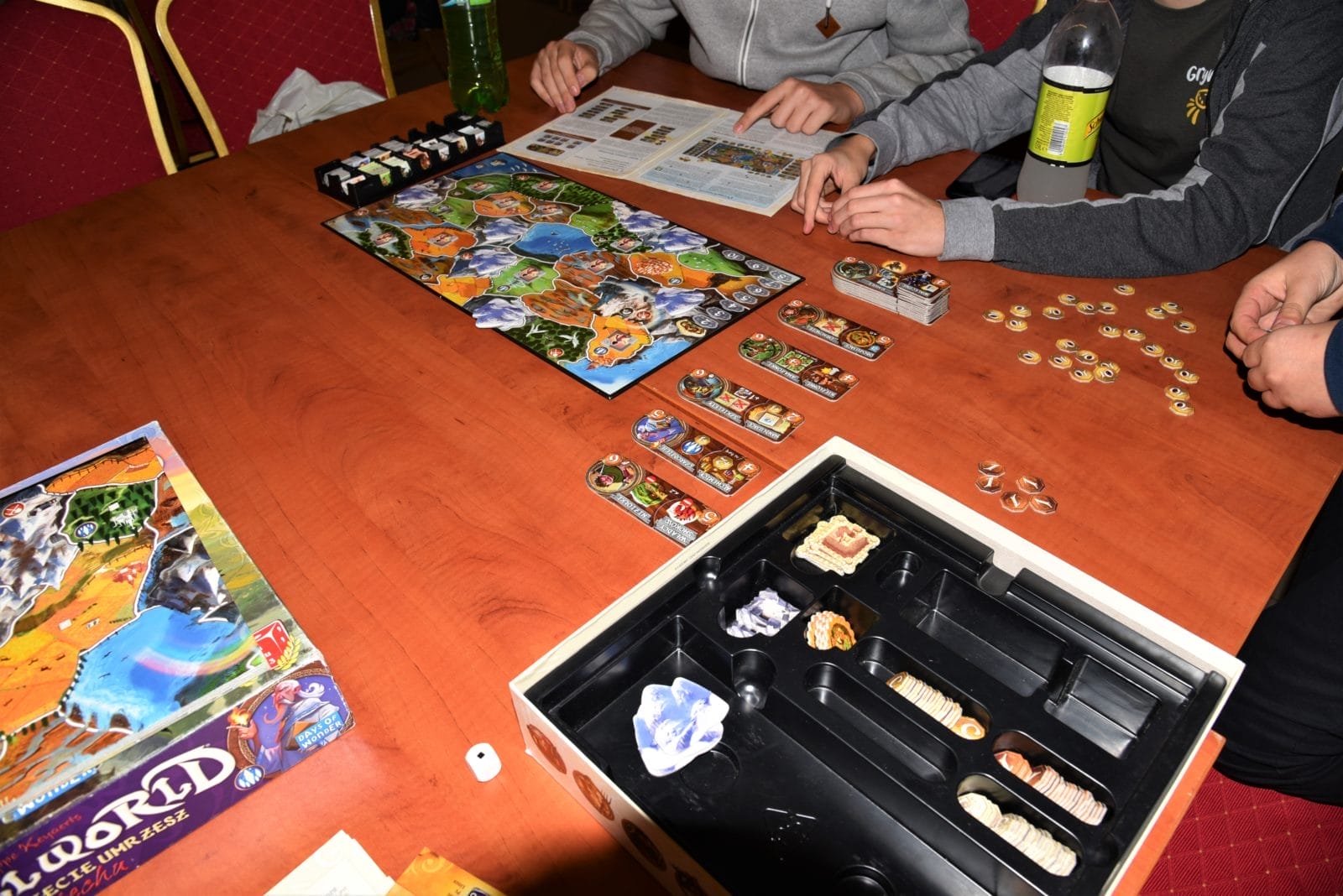 OSTRÓDZKIE STOWARZYSZENIE MIŁOŚNIKÓW GIER "GRYWAM" MA JUŻ ROK! 9 Dsc 0171