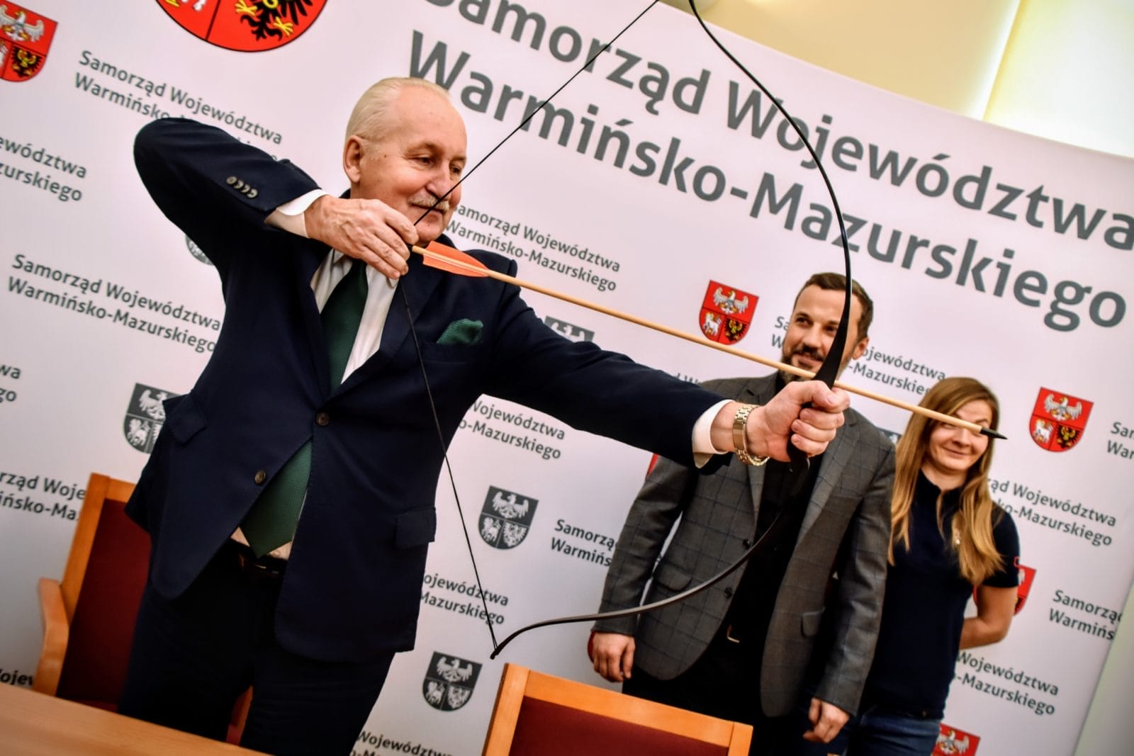"MAJÓWKA Z ŁUKIEM I KONIEM" PO RAZ KOLEJNY NA POLACH GRUNWALDZKICH 1 Majowka Z Koniem2020 Umowa 4