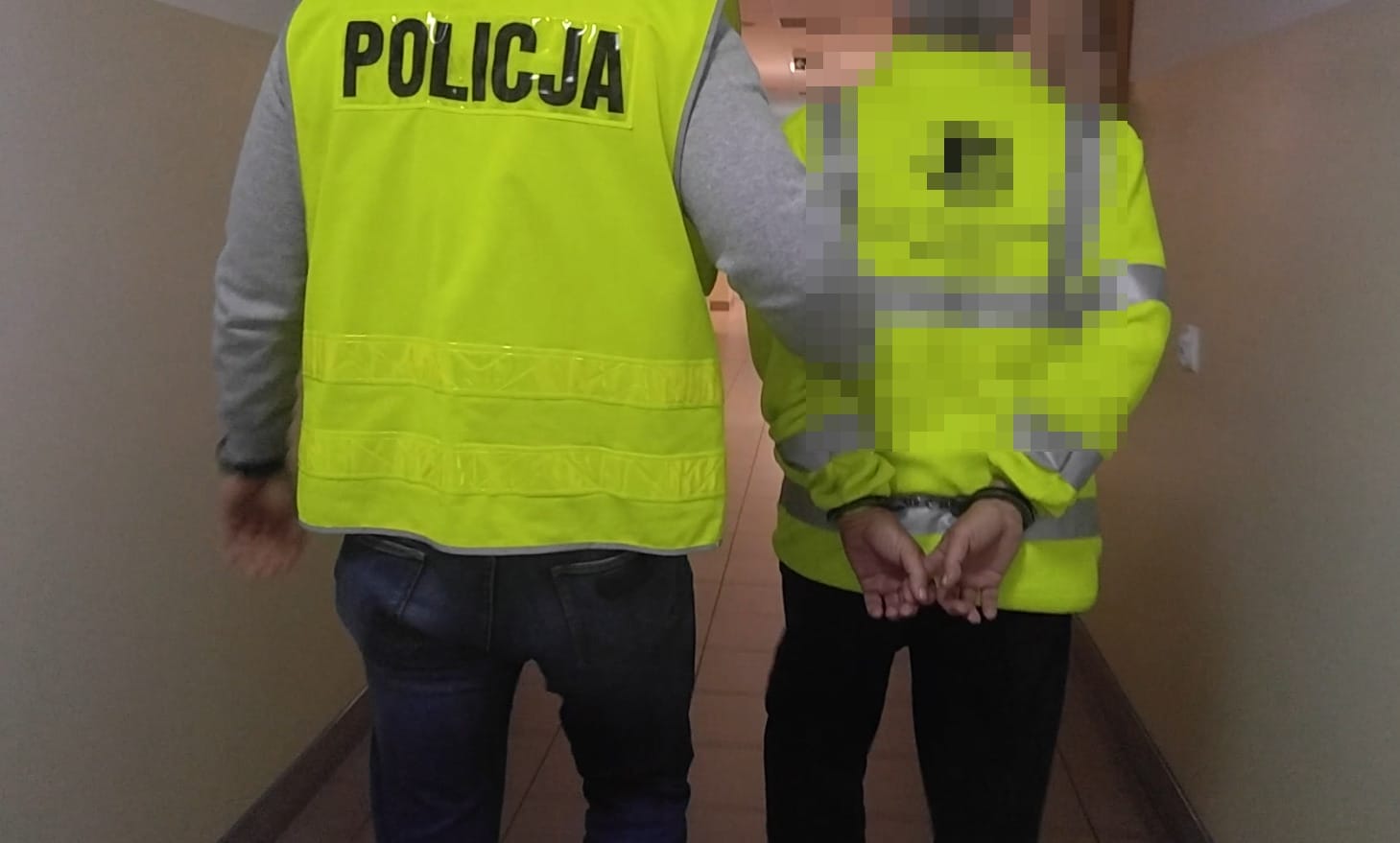 DWA OBYWATELSKIE ZATRZYMANIA PIJANYCH KIEROWCÓW W POWIECIE OSTRÓDZKIM 1 100 154696 G