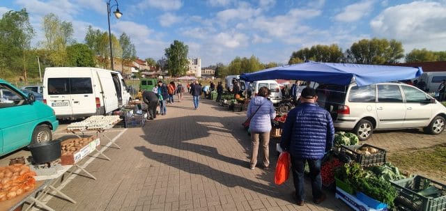 NA TARGOWISKO W OSTRÓDZIE WRACAJĄ SPRZEDAWCY ODZIEŻY I ART. PRZEMYSŁOWYCH! 13 96828524 930369224073712 3032049200746463232 o