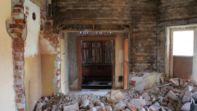 "ZABYTEK ZADBANY 2020" - DAWNY DWORZEC CESARSKI W GMINIE MAŁDYTY WYRÓŻNIONY! 4 D Gumniska Małe Dworzec Przed 2