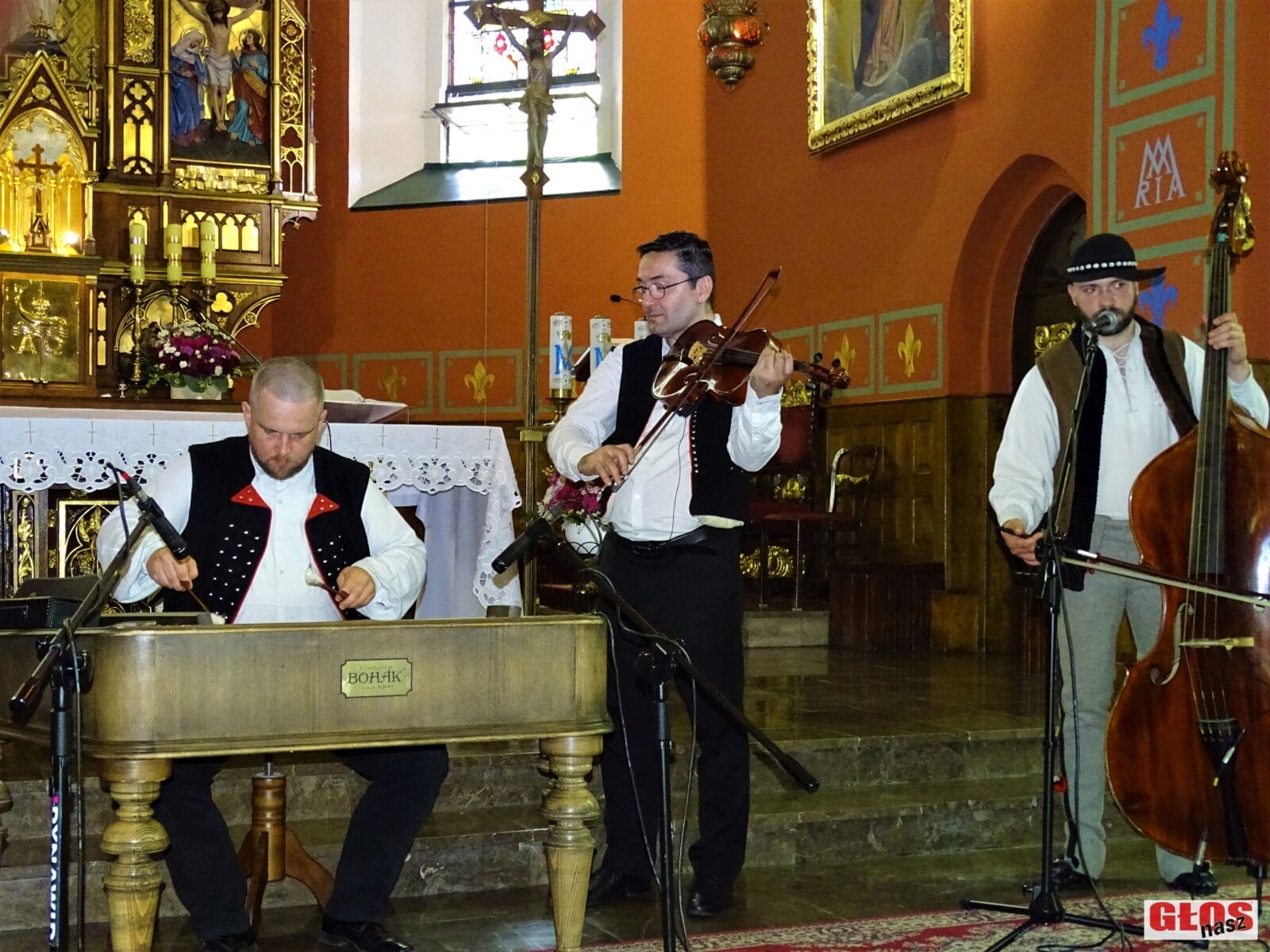 BURZOWO NA MOLO I GÓRALSKA MUZYKA W KOŚCIELE CZYLI KULTURALNY WEEKEND ZA NAMI 3 Dsc09888