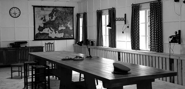 W WILCZYM SZAŃCU ZREKONSTRUOWANO MIEJSCE ZAMACHU NA ADOLFA HITLERA 4 Image Gallery 20