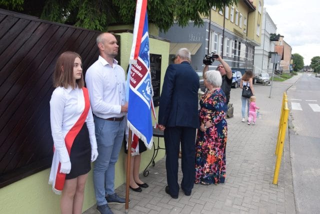 OSTRÓDA: ODSŁONIĘTO TABLICĘ Z OKAZJI 100-LECIA PLEBISCYTU NA WARMII I MAZURACH 9 107839427 973720246405276 359566105680229276 O