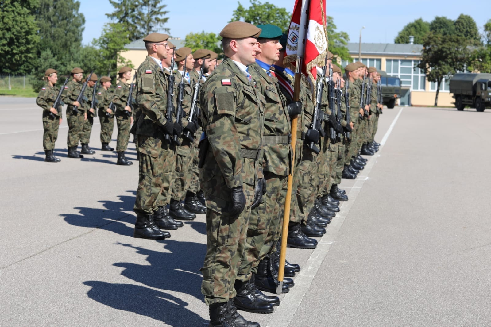 Db72Bc5D 9029 4C18 9Dfd B22127Df8B48