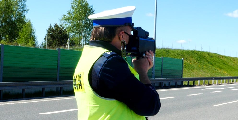 GRABIN: POPEŁNIAŁ WYKROCZENIA DROGOWE NA OCZACH POLICYJNEGO PATROLU. BYŁ PIJANY 1 100 159239 G