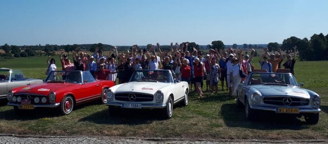 ZLOT ZABYTKOWYCH MERCEDESÓW NA POLACH GRUNWALDZKICH 7 117893115 3239944329385792 3896688655462290655 o