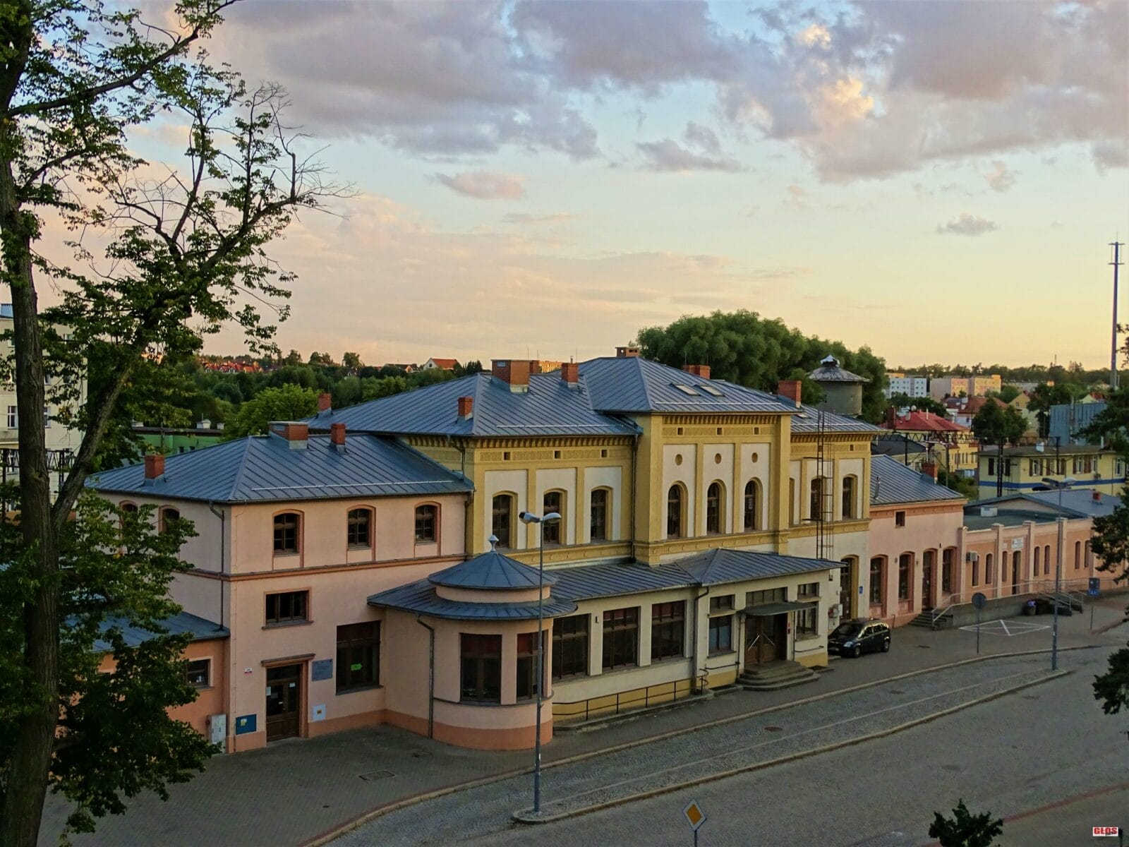 NOWY DZIEŃ Z NASZYM GŁOSEM – PONIEDZIAŁEK, 24 SIERPNIA☕️🥐⏰📰 13 DSC02188