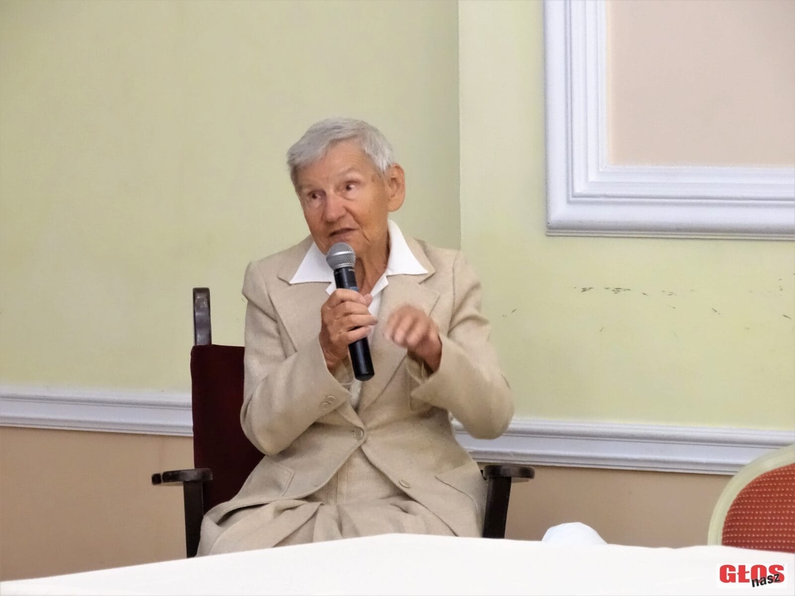 SKWER Z FONTANNĄ RYBAKA OD DZIŚ NOSI NAZWĘ "KPT. KRYSTYNY CHOJNOWSKIEJ-LISKIEWICZ"! 2 Dsc02402