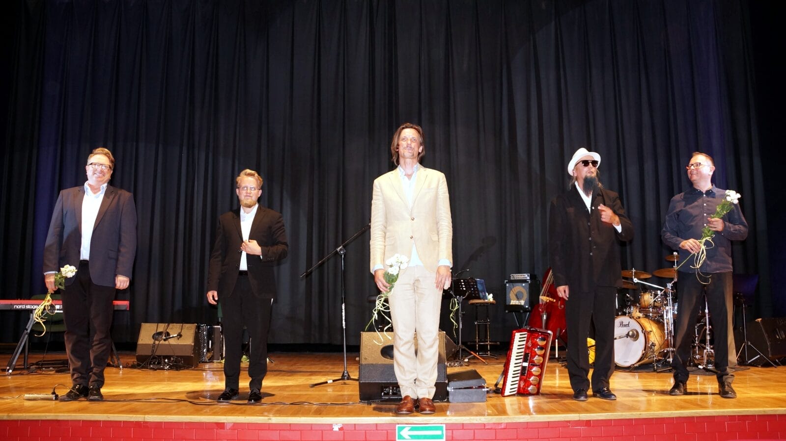 "TANGO FOGG" CZYLI ZAPOMNIANA PIOSENKA W MORĄSKIM DOMU KULTURY 4 Dsc05939