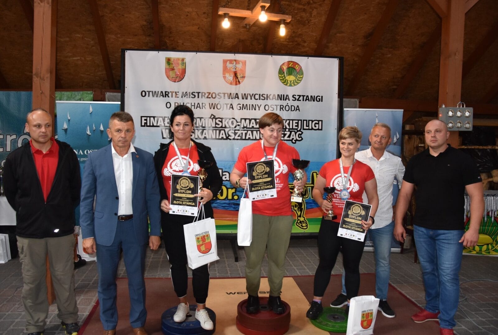 D23Ad31A6F954B44Ae8737Fdf7E0Abc2