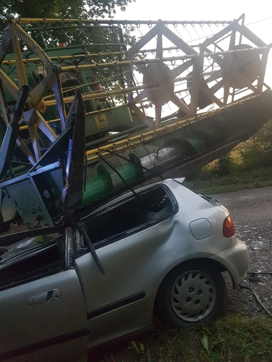 ZDERZENIE KOMBAJNU Z OSOBÓWKĄ W KITNOWIE - WIĘCEJ INFORMACJI 2 Received 1193195054373962