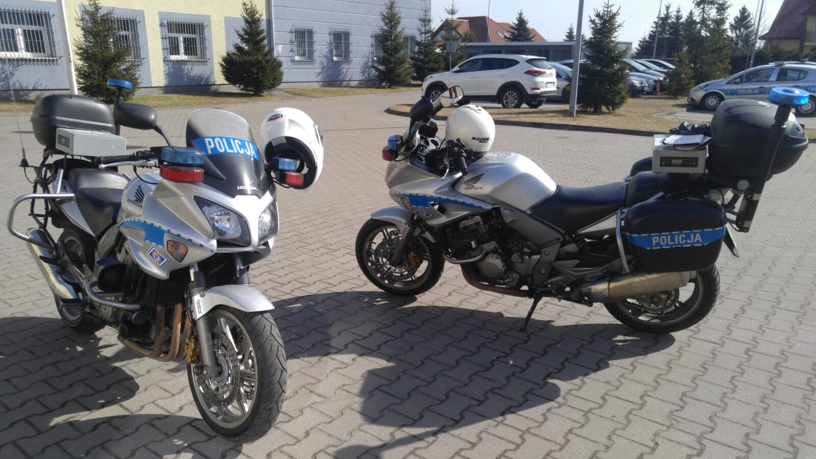 9 KOLIZJI I 1 WYPADEK NA DROGACH POWIATU OSTRÓDZKIEGO W WEEKEND 1 100 160790 G