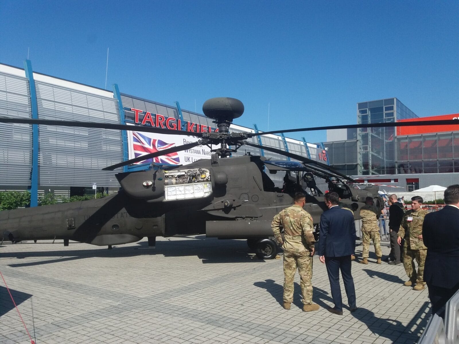 STRZELCY Z GIETRZWAŁDU NA MIĘDZYNARODOWYM SALONIE PRZEMYSŁU OBRONNEGO W KIELCACH 1 119130735 2639671509588842 8677827594385229467 O