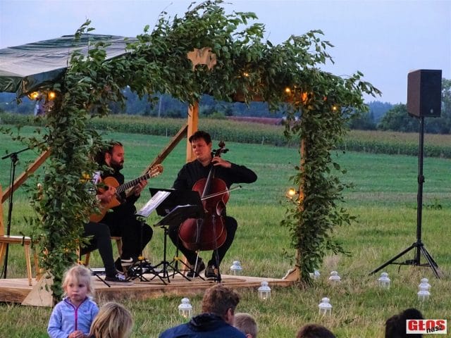 NIEZWYKŁY CHARYTATYWNY "KONCERT NA ŁĄCE" W OSTROWINIE (GM. OSTRÓDA) DLA TYMKA (FOTO+VIDEO) 2 Dsc02342