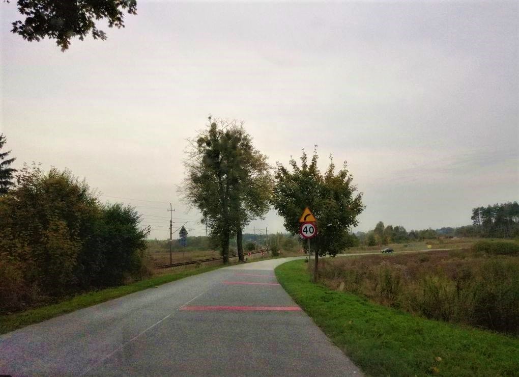 PROGI AKUSTYCZNE PRZED NIEBEZPIECZNYM ZAKRĘTEM W LUBAJNACH. CZY SPEŁNIAJĄ SWOJĄ ROLĘ? 10 123423266 367118917935295 9187896425415936591 N