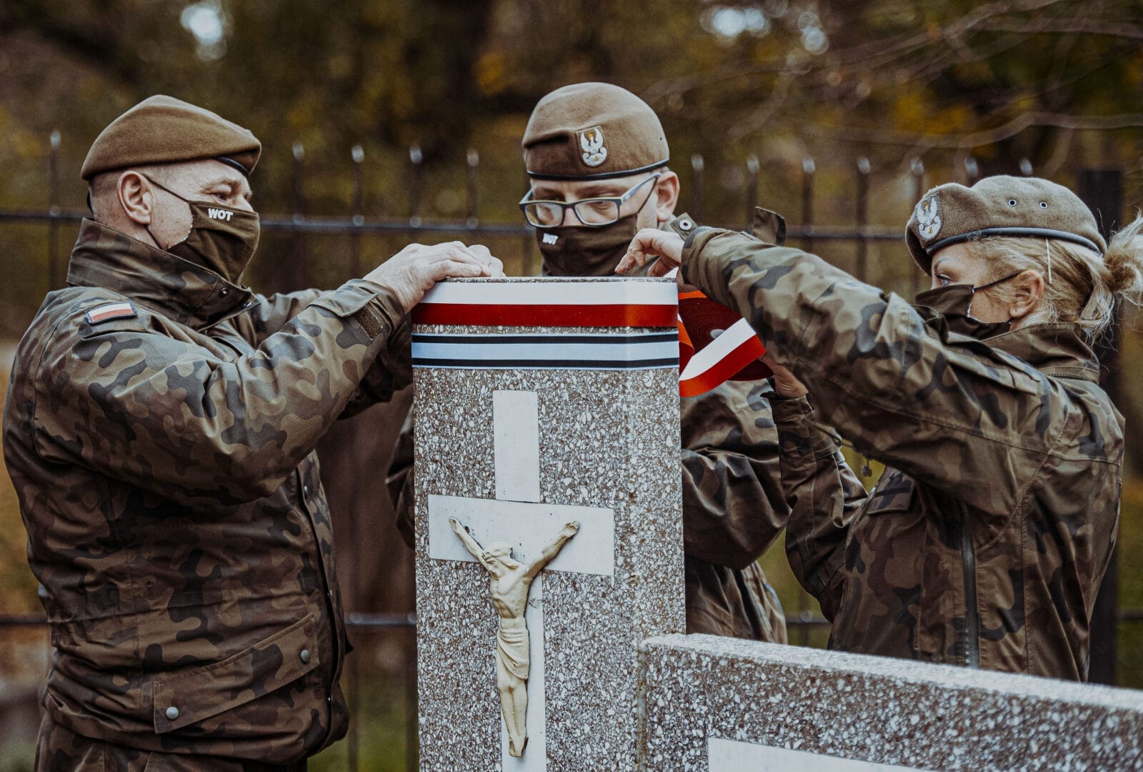 TERYTORIALSI Z WARMII I MAZUR PAMIĘTALI O ŚWIĘCIE NIEPODLEGŁOŚCI I BOHATERACH 9 201110Ide030