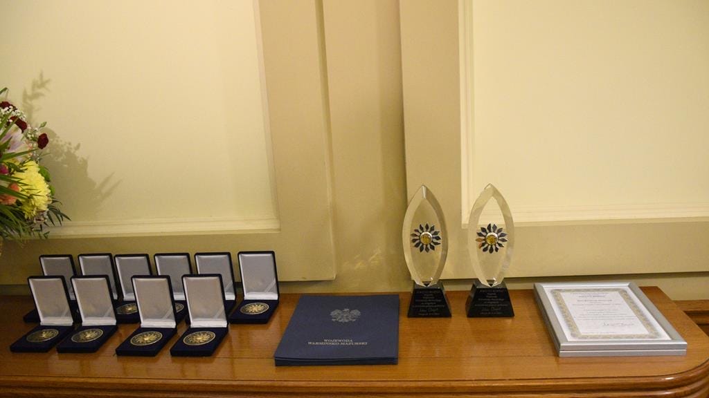 WÓJT BOGUSŁAW FIJAS Z MEDALEM AMICUS BONUS ZA DZIAŁANIA NA RZECZ OSÓB WYMAGAJĄCYCH WSPARCIA 3 235971F4 9185 49Ad B6Ee 54Fe2Dcc062B