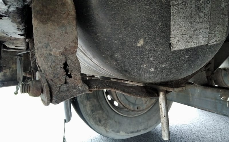 PRZEWOZIŁ ZBOŻE BEZ BADAŃ TECHNICZNYCH NACZEPY, Z USTERKAMI HAMULCÓW, ZAWIESZENIA I OŚWIETLENIA 2 Ciagnik Naczepa 30.10.2020 Nr3