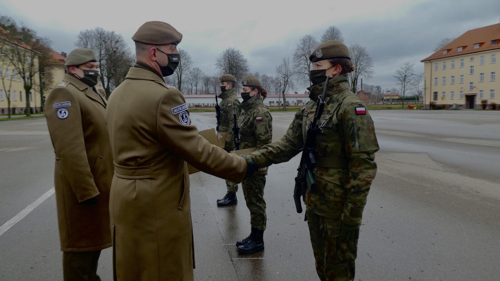 WOT: DZIŚ W MORĄGU PADŁY SŁOWA: "JA, ŻOŁNIERZ WOJSKA POLSKIEGO PRZYSIĘGAM..." 8 P1100680