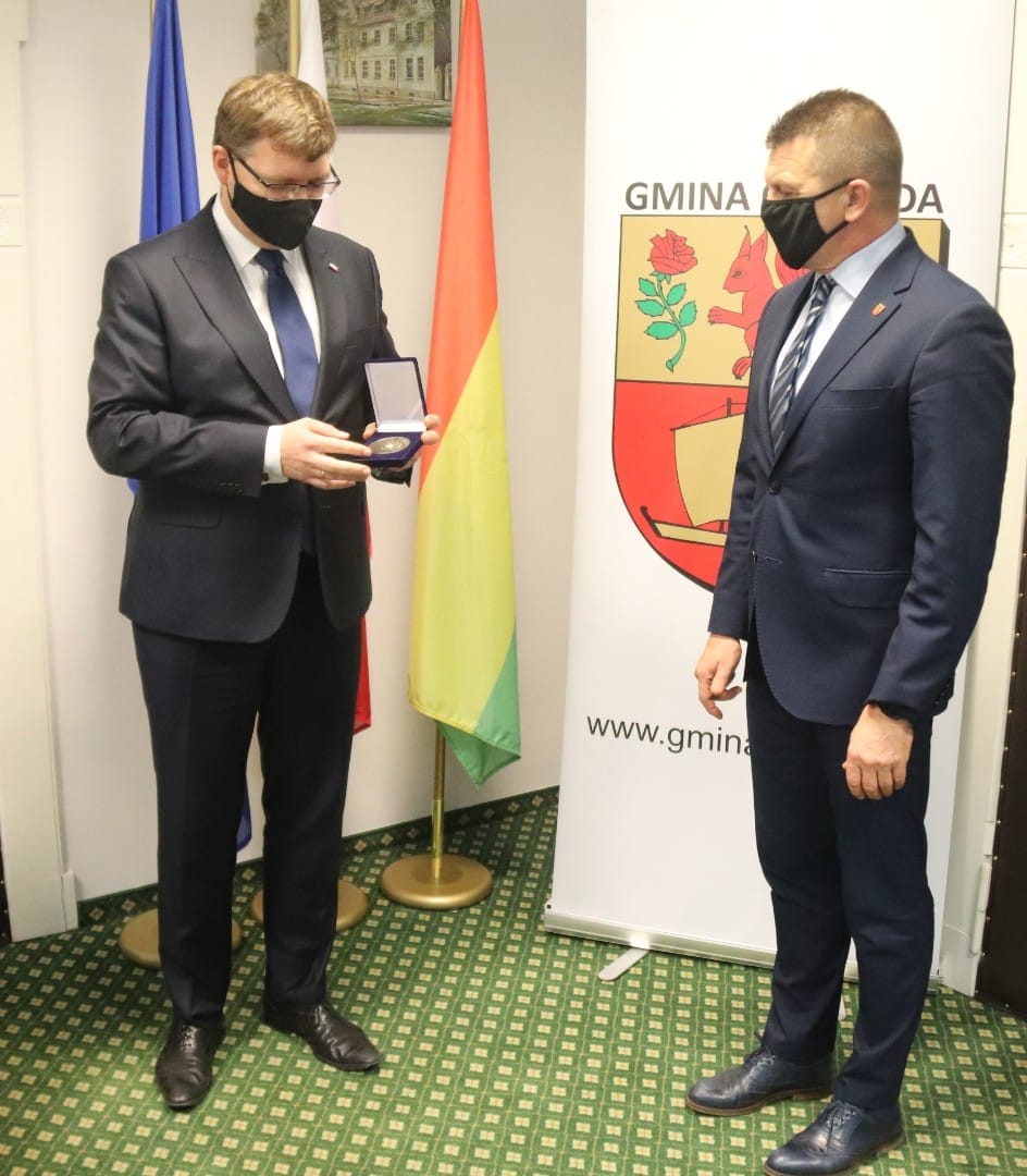 8F8Cd157079F77Fe40C85Fdbe230D006