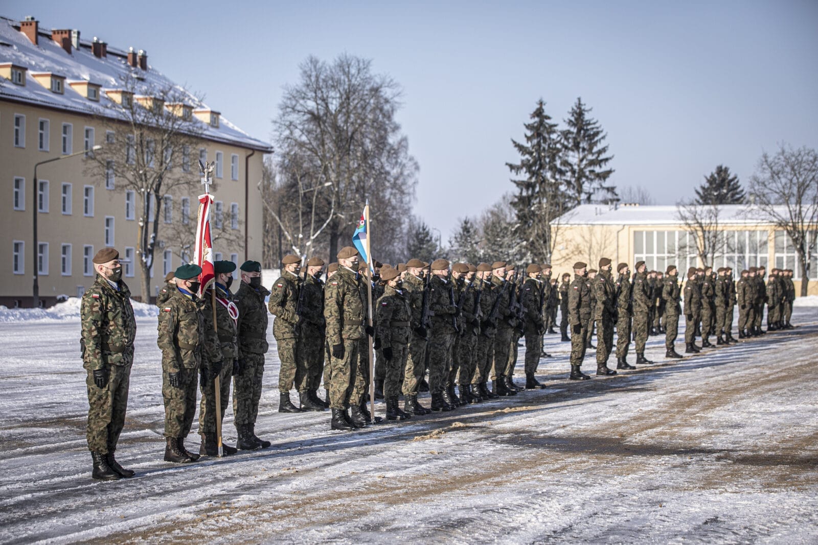 KOLEJNYCH 30 ŻOŁNIERZY WOT ZŁOŻYŁO PRZYSIĘGĘ WOJSKOWĄ W MORĄGU 4 IMG 5562