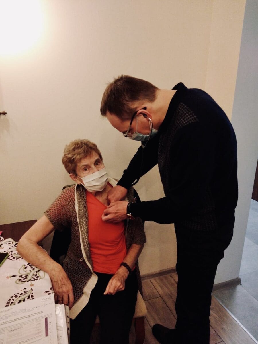 641B8D00 00D0 4A93 B72F A913Df351B27