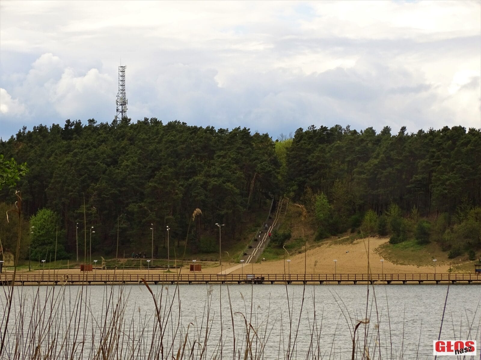 NIEWYBUCHY ZNALEZIONE NA PLAŻY W KAJKOWIE - ZOSTAŁY ZABEZPIECZONE PRZEZ SAPERÓW 13 DSC09239