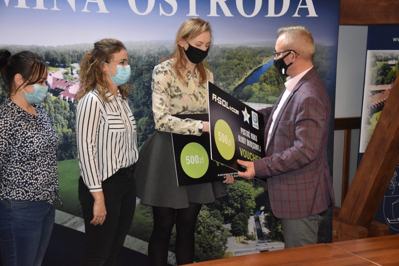 E025Fff643D90031A9D965B720939E46