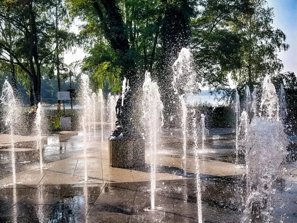Fontanny W Ostródzie Zostaną Uruchomione 1 Maja. Trwa Przegląd Urządzeń Po Przerwie Zimowej.