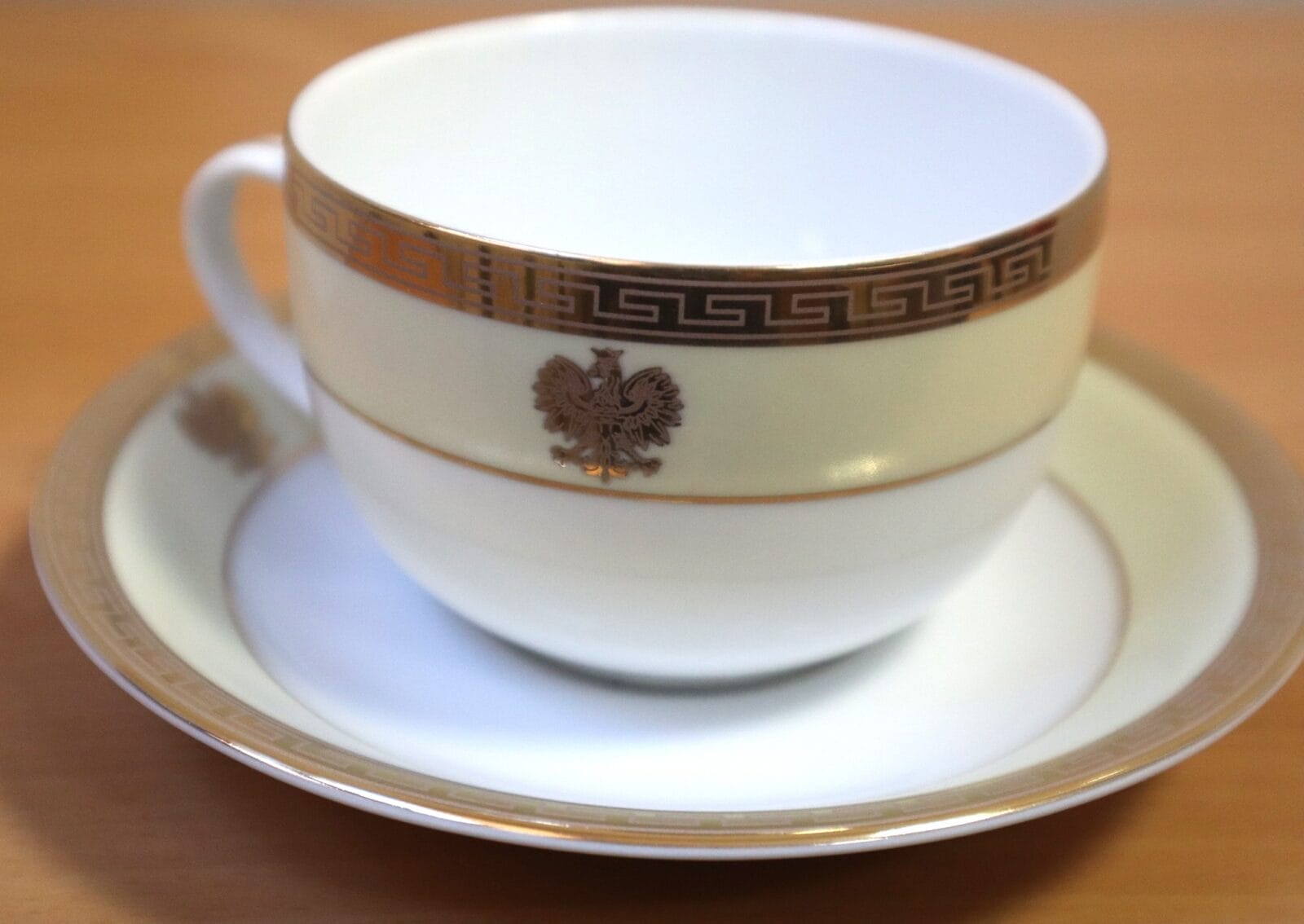 Premier przekazał filiżankę. Ty także możesz pomóc powodzianom! Dołącz do akcji charytatywnej w Morąskim Domu Kultury 1 Filiznaka N