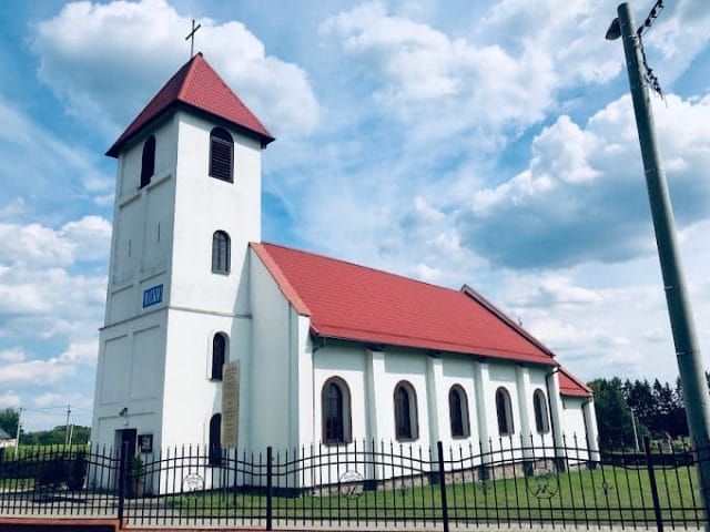 Lubajny już po kolędzie. Pozostali poczekają do Bożego Narodzenia. 14 kosciol w lubanach