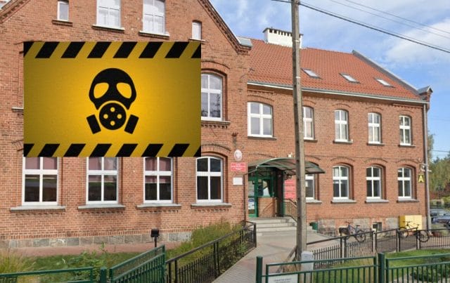 Ewakuacja w Rolniku. Uczeń rozpylił gaz 13 rolnik gaz