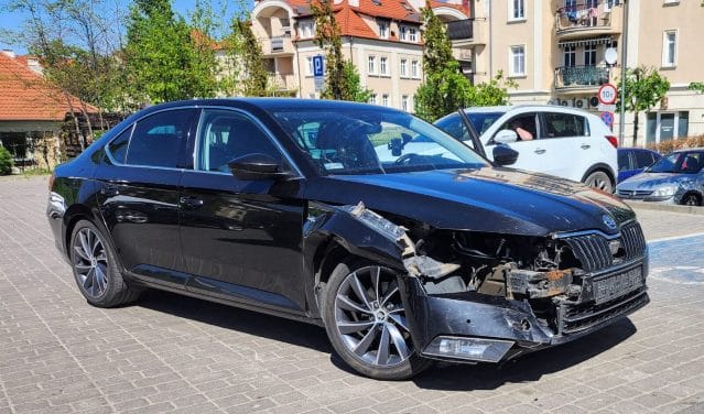 NOS 06666 bez tajemnic. Mamy raport uszkodzeń czarnej Skody, którą sprzedaje powiat 22 Zdjecie WhatsApp 2025 02 26 o 20.17.18 8103ec49