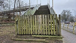 Rozbiórka kładki nad torami. Ciepłownia zrobi swoje w maksymalnie 3 dni 16 Kladka Czol