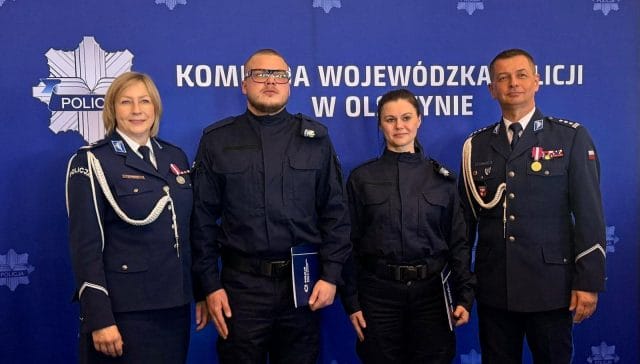 Nowi policjanci zasilą komendę w Ostródzie 22 policc