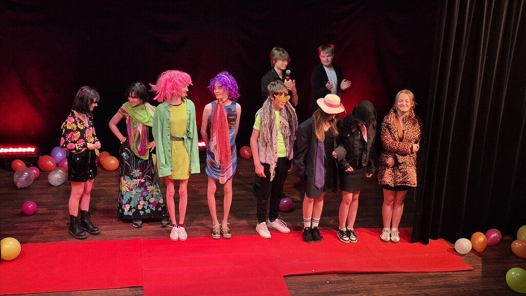 Fashion show odbyło się w Centrum Kultury w Ostródzie. Wydarzenie zorganizowała Młodzieżowa Rada Miasta Ostróda.