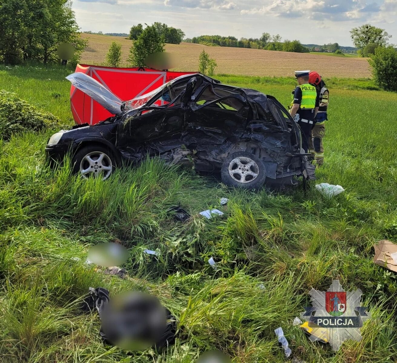 Śmiertelny wypadek na drodze wojewódzkiej 528 w Jurkach 1 Jurki Zdjecia 3