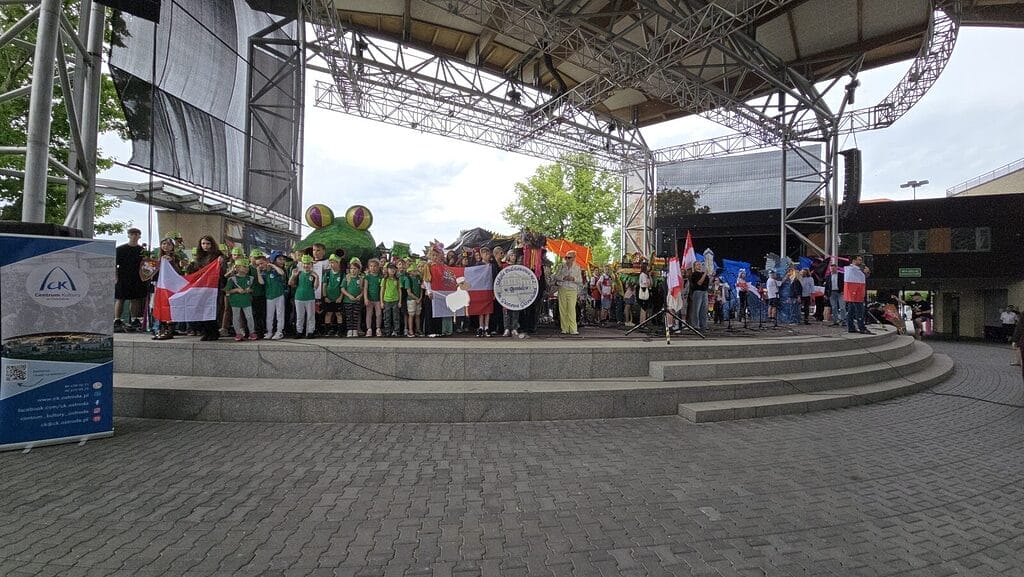 Ostróda: Parada Smoków 2025! Trwa Tydzień Lokalnego Patriotyzmu 20 Parada Smokow 10