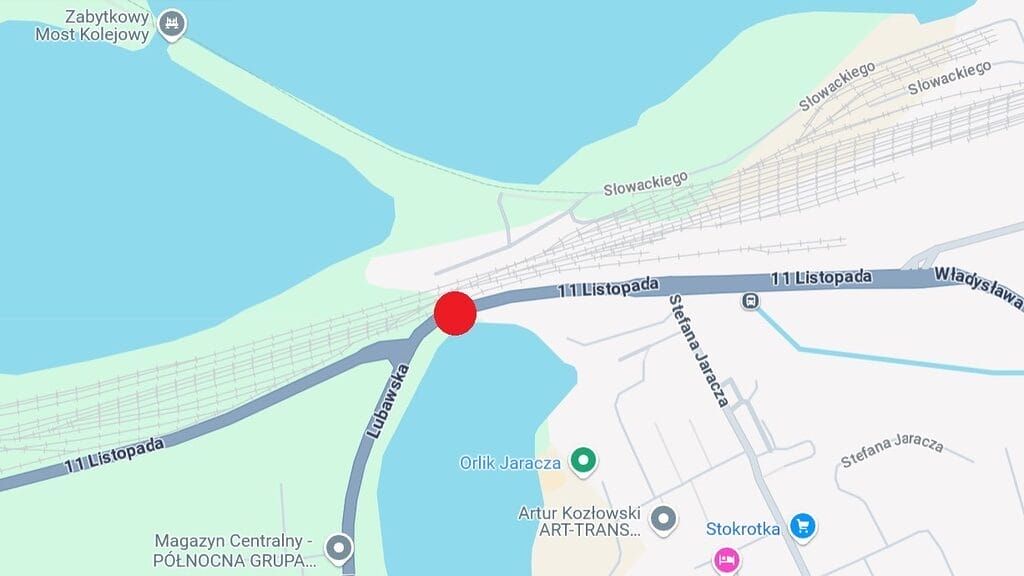 Ostróda: Kolizja na 11 listopada. Zderzyły się dwie osobówki 14 Kolizja Na 11 Listopada W Ostródzie - Miejsce Zdarzenia.