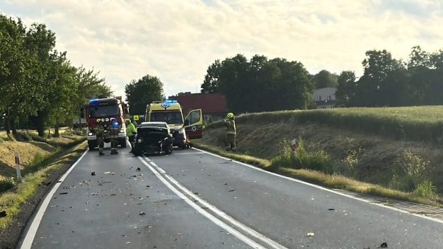 Lipowo wypadek! Zderzenie dwóch Fordów na DK15 26 Lipowo wypadek